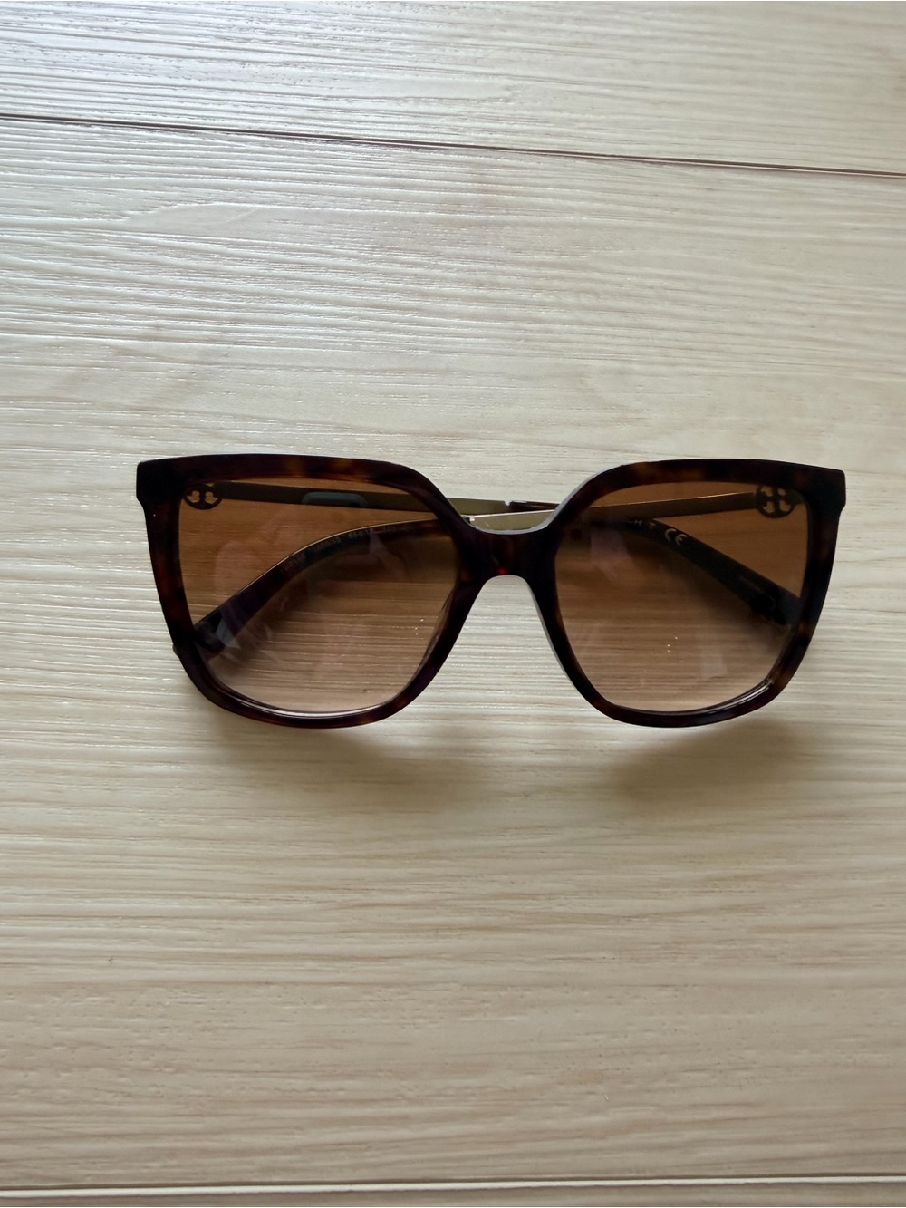 Tory Burch Brown Square Sunglasses